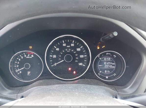 3CZRU5H34JM712690 2018 HONDA HR-V White Вид задніх сидінь