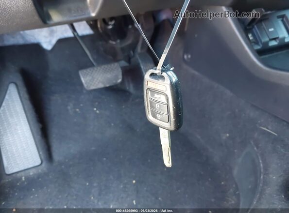 3CZRU5H35JM703609 2018 HONDA HR-V Silver Առջևի վահանակի տեսք