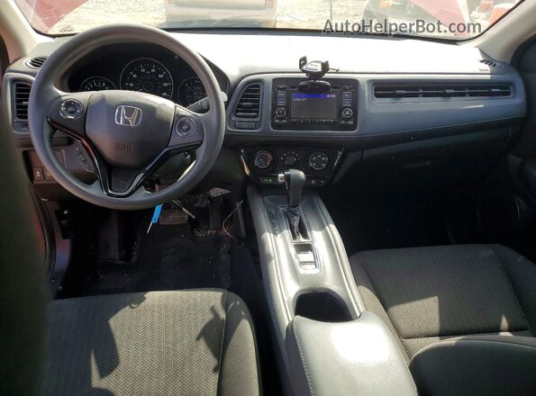 3CZRU5H36HM706478 2017 HONDA HR-V Red Вид панелі приладів