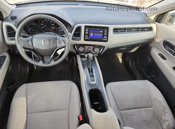 3CZRU5H37JM709170 2018 HONDA HR-V Белый Вид панели приборов
