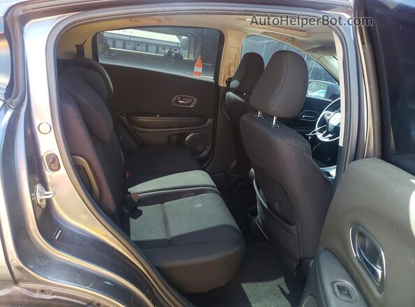3CZRU5H50HM718661 2017 HONDA HR-V Gray Widok tylnych siedzeń