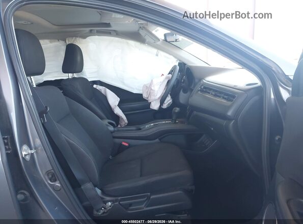 3CZRU5H50HM723455 2017 HONDA HR-V Серый Вид салона спереди