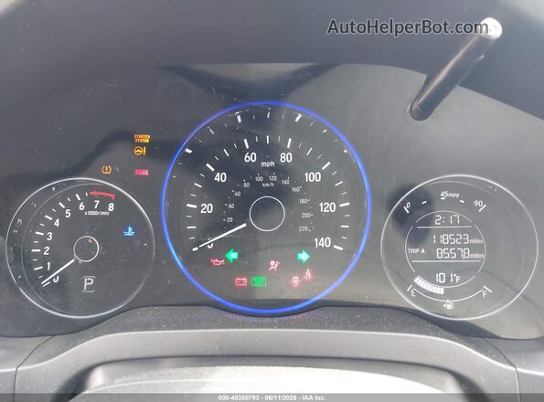 3CZRU5H55HM702343 2017 HONDA HR-V White Вид задніх сидінь