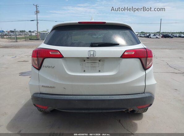 3CZRU5H55HM702343 2017 HONDA HR-V White 