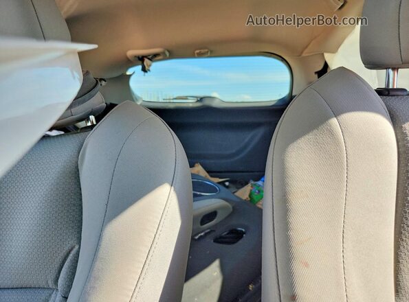 3CZRU5H57LM701784 2020 HONDA HR-V White Vista de los asientos traseros