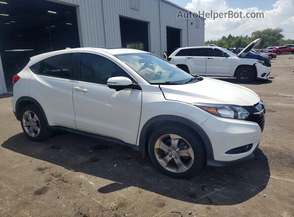 3CZRU5H59HM702135 2017 HONDA HR-V White 