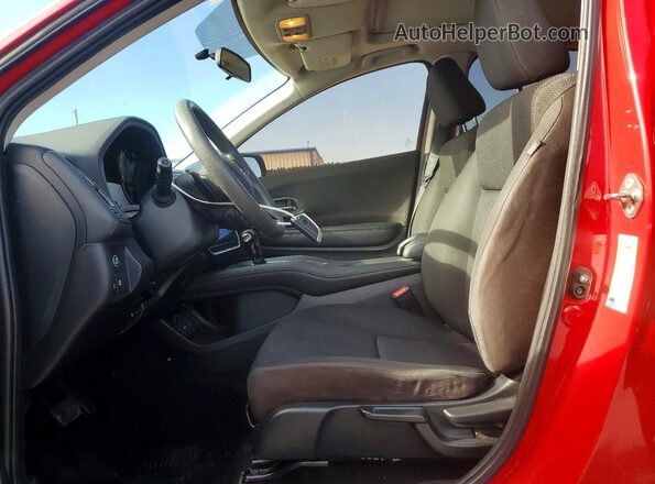 3CZRU5H59JG701880 2018 HONDA HR-V Красный Вид салона спереди