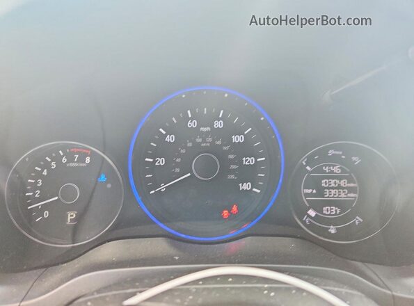 3CZRU5H59JM712167 2018 HONDA HR-V Red Вид щитка приладів