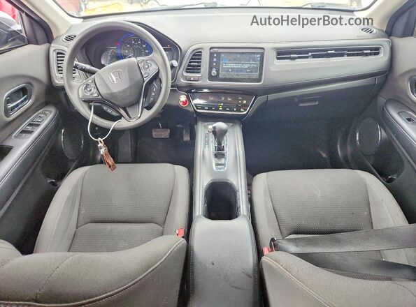 3CZRU5H5XKM717542 2019 HONDA HR-V Серебряный Вид панели приборов