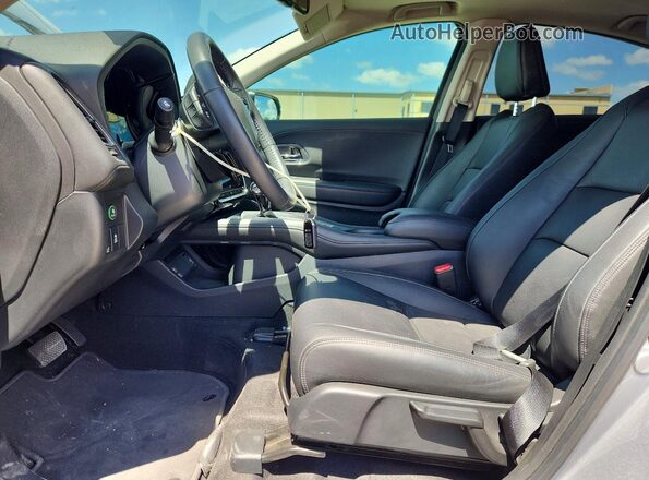 3CZRU5H72KM711901 2019 HONDA HR-V Silver Front interior view
