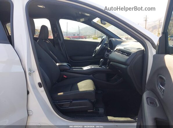 3CZRU6H16NM711065 2022 HONDA HR-V White Front interior view