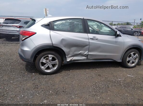 3CZRU6H32NM768820 2022 HONDA HR-V Silver Widok z przodu