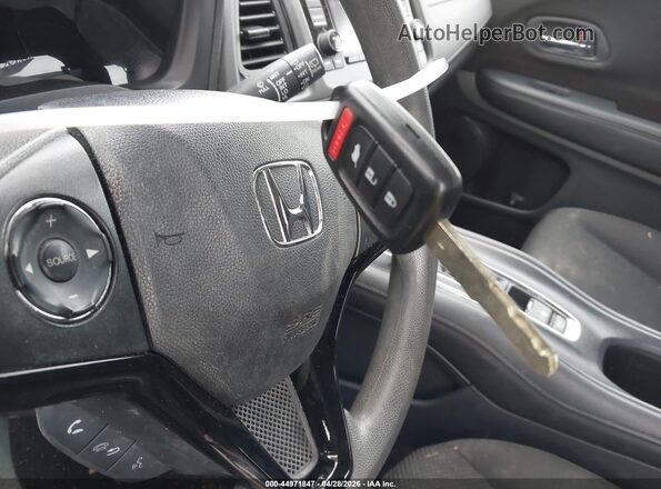 3CZRU6H33JG702981 2018 HONDA HR-V Серый Вид панели приборов