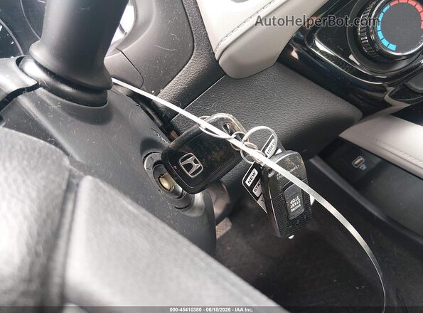 3CZRU6H34NM736421 2022 HONDA HR-V Silver Вид панелі приладів