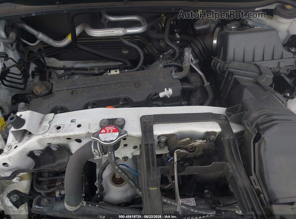 3CZRU6H36LM715017 2020 HONDA HR-V White Вид ззаду