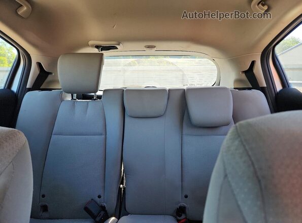 3CZRU6H36MM735611 2021 HONDA HR-V Silver Widok tylnych siedzeń