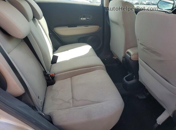3CZRU6H36NM759084 2022 HONDA HR-V Silver Rear seats view