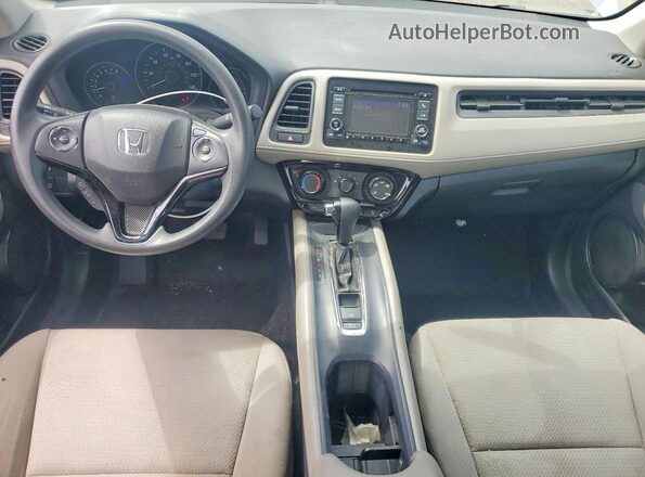 3CZRU6H36NM759084 2022 HONDA HR-V Silver Dashboard view