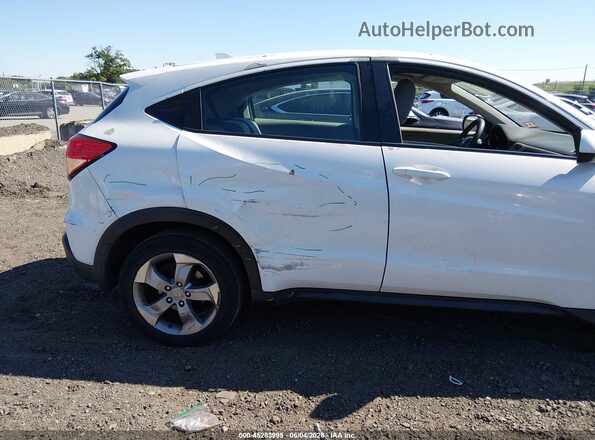 3CZRU6H37JM700197 2018 HONDA HR-V White Դիմացի տեսք