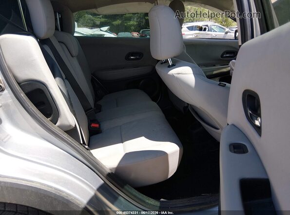 3CZRU6H38JG700241 2018 HONDA HR-V Silver VIN կոդի պիտակի տեսք