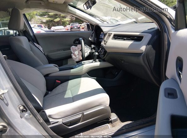 3CZRU6H38JG700241 2018 HONDA HR-V Silver Սալոնի դիմացի տեսք