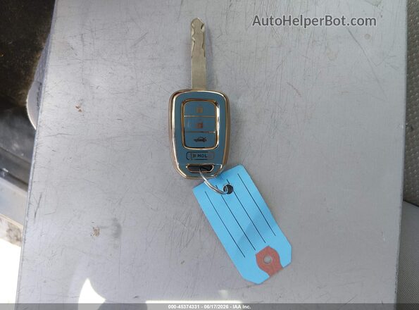 3CZRU6H38JG700241 2018 HONDA HR-V Silver Առջևի վահանակի տեսք