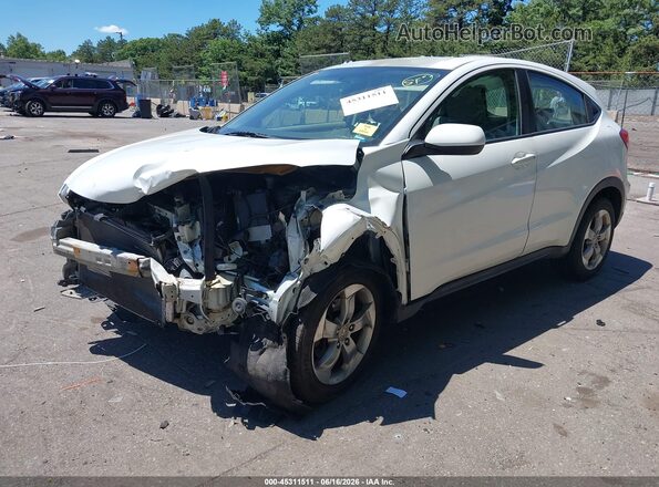 3CZRU6H3XHM712127 2017 HONDA HR-V White Front left