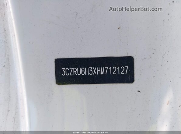 3CZRU6H3XHM712127 2017 HONDA HR-V White 