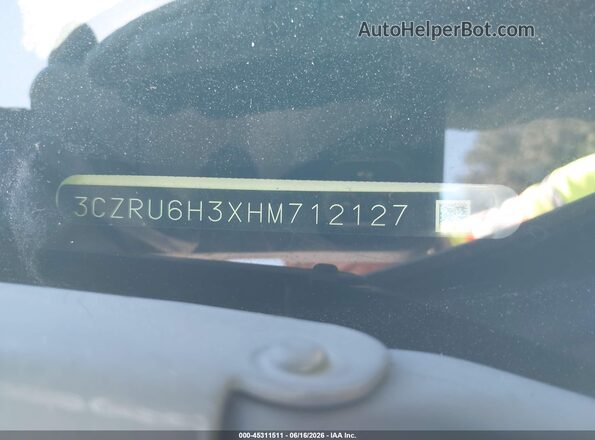 3CZRU6H3XHM712127 2017 HONDA HR-V White 