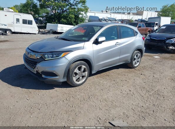 3CZRU6H3XKG705863 2019 HONDA HR-V Silver Передня ліва чверть