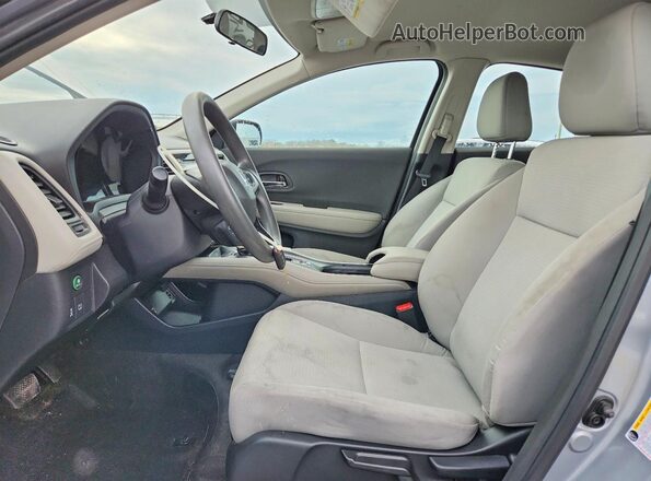 3CZRU6H3XLM717448 2020 HONDA HR-V Silver Вид салону спереду