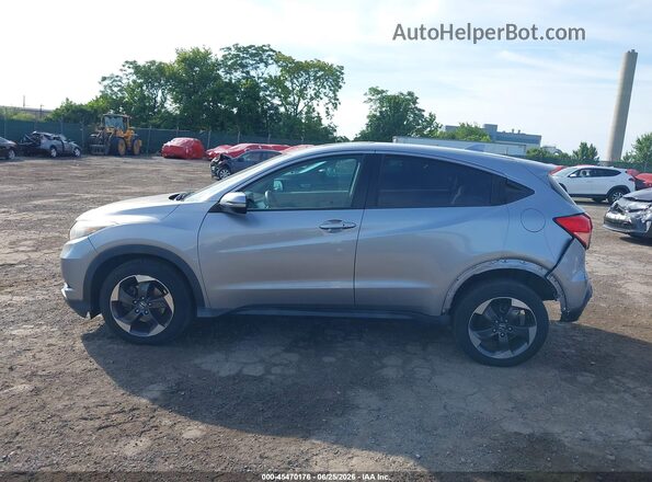 3CZRU6H52JG701998 2018 HONDA HR-V Silver Widok wnętrza z tyłu