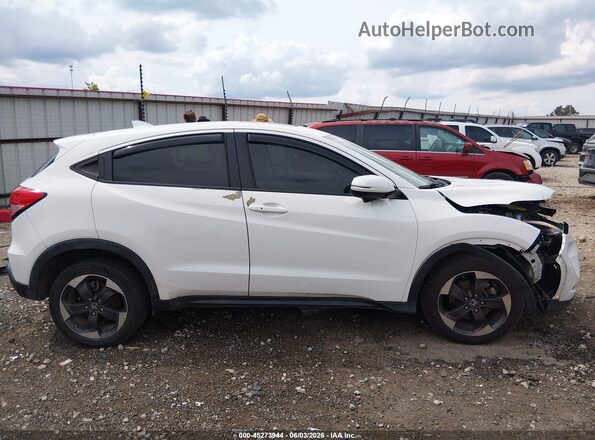3CZRU6H53JM714812 2018 HONDA HR-V White Սալոնի հետևի տեսք