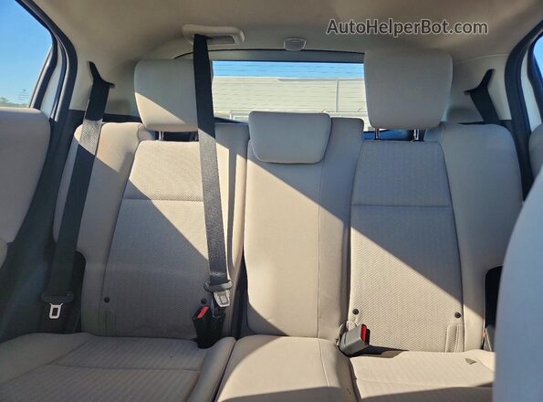 3CZRU6H56HM717228 2017 HONDA HR-V White Rear seats view