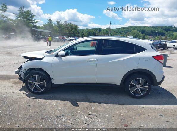 3CZRU6H57MM753665 2021 HONDA HR-V White Rear interior view