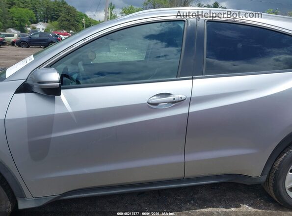 3CZRU6H58KM713821 2019 HONDA HR-V Silver 