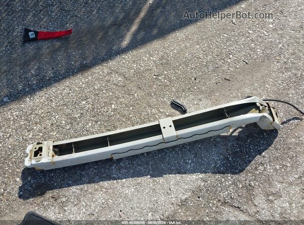 3CZRU6H58KM716833 2019 HONDA HR-V White Vista del cuadro de instrumentos