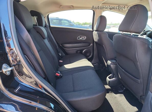 3CZRU6H59JM707282 2018 HONDA HR-V Black 