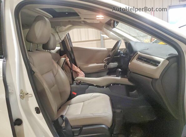 3CZRU6H71HM722841 2017 HONDA HR-V White 