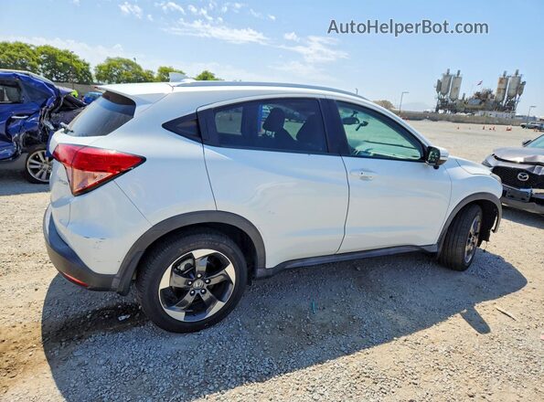 3CZRU6H73JM729165 2018 HONDA HR-V White 