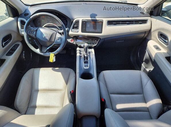 3CZRU6H73JM729165 2018 HONDA HR-V White 