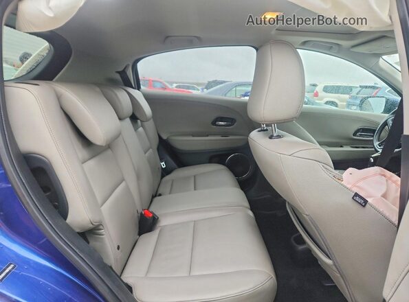 3CZRU6H74HM706679 2017 HONDA HR-V Blue უკანა სავარძლების ხედი