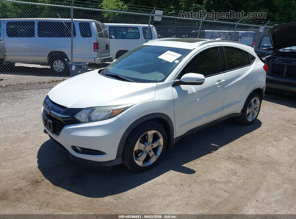 3CZRU6H74HM720565 2017 HONDA HR-V White 
