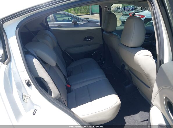 3CZRU6H74HM720565 2017 HONDA HR-V White 