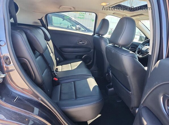 3CZRU6H76JM729757 2018 HONDA HR-V Purple 