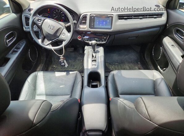 3CZRU6H77HM718454 2017 HONDA HR-V Gray Dashboard view