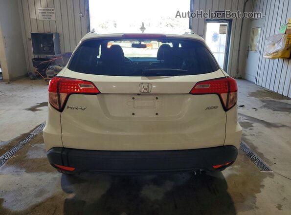 3CZRU6H78JM709395 2018 HONDA HR-V White უკანა ხედი