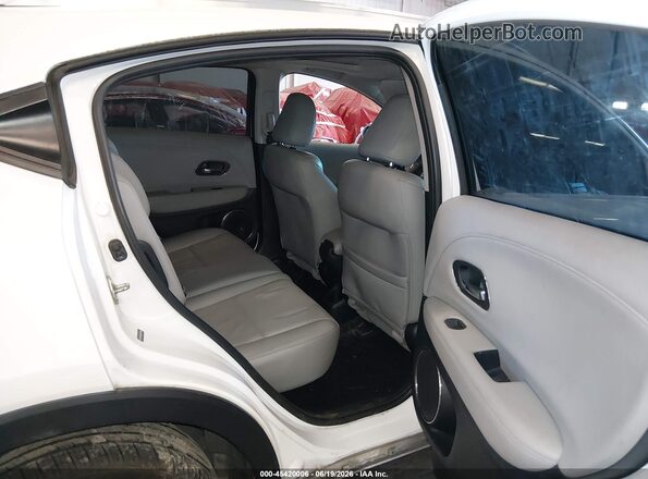 3CZRU6H78JM712863 2018 HONDA HR-V White Вид наклейки з VIN-кодом