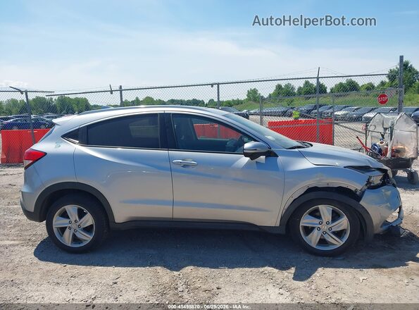3CZRU6H78KM730037 2019 HONDA HR-V Silver უკანა სალონის ხედი