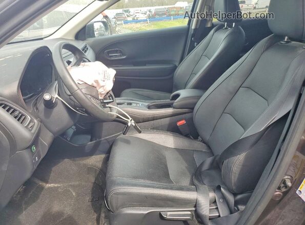 3CZRU6H79NM738975 2022 HONDA HR-V Purple Front interior view